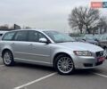 Серый Вольво В50, объемом двигателя 2 л и пробегом 258 тыс. км за 10200 $, фото 14 на Automoto.ua