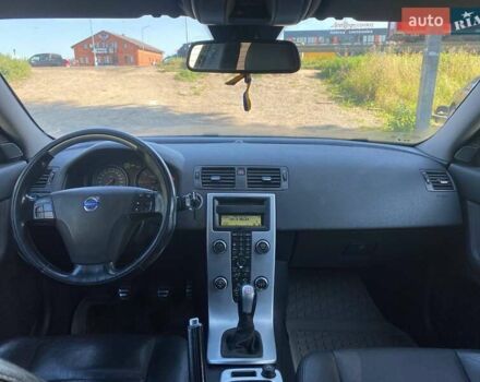 Серый Вольво В50, объемом двигателя 1.56 л и пробегом 224 тыс. км за 6990 $, фото 13 на Automoto.ua