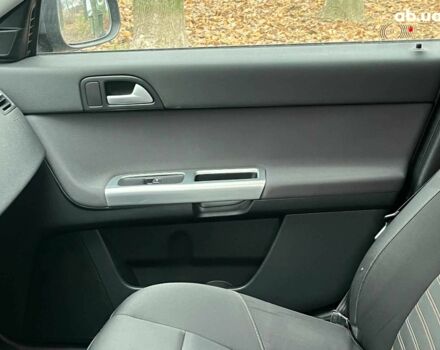 Сірий Вольво V50, об'ємом двигуна 2 л та пробігом 240 тис. км за 9690 $, фото 14 на Automoto.ua