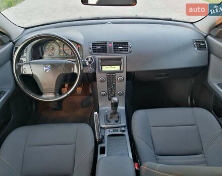 Серый Вольво В50, объемом двигателя 1.6 л и пробегом 199 тыс. км за 8299 $, фото 45 на Automoto.ua