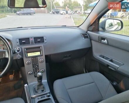 Серый Вольво В50, объемом двигателя 1.6 л и пробегом 199 тыс. км за 8299 $, фото 42 на Automoto.ua