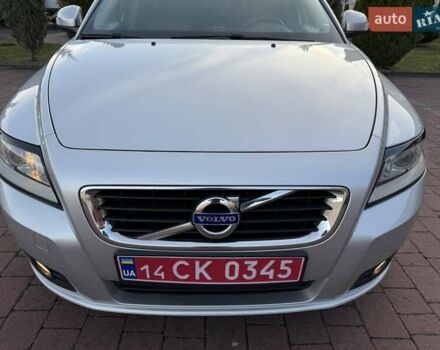 Серый Вольво В50, объемом двигателя 1.6 л и пробегом 229 тыс. км за 7950 $, фото 54 на Automoto.ua