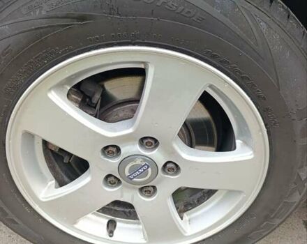 Серый Вольво В50, объемом двигателя 1.6 л и пробегом 200 тыс. км за 7800 $, фото 24 на Automoto.ua