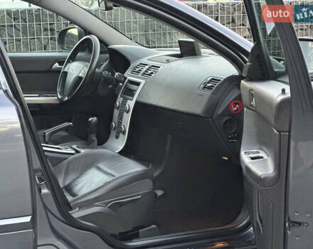 Серый Вольво В50, объемом двигателя 1.6 л и пробегом 218 тыс. км за 8500 $, фото 71 на Automoto.ua