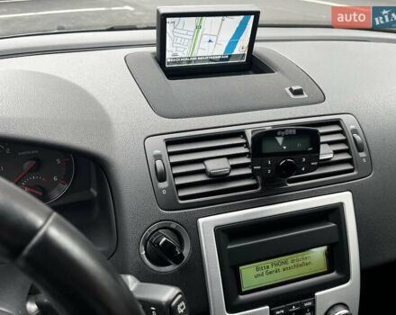 Серый Вольво В50, объемом двигателя 2 л и пробегом 205 тыс. км за 9200 $, фото 55 на Automoto.ua