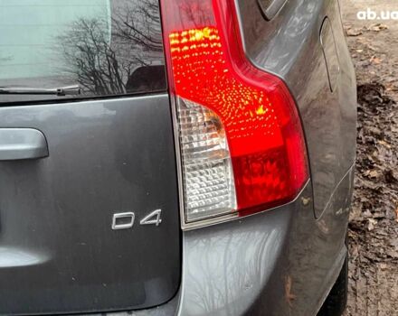 Сірий Вольво V50, об'ємом двигуна 2 л та пробігом 240 тис. км за 9690 $, фото 10 на Automoto.ua