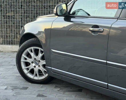 Серый Вольво В50, объемом двигателя 1.6 л и пробегом 218 тыс. км за 8500 $, фото 52 на Automoto.ua