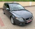 Серый Вольво В50, объемом двигателя 1.6 л и пробегом 233 тыс. км за 7500 $, фото 1 на Automoto.ua