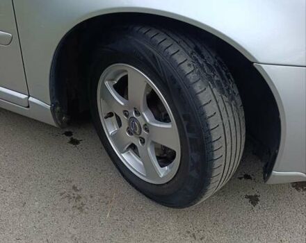 Серый Вольво В50, объемом двигателя 1.6 л и пробегом 200 тыс. км за 7800 $, фото 14 на Automoto.ua