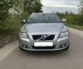 Серый Вольво В50, объемом двигателя 1.56 л и пробегом 285 тыс. км за 8100 $, фото 1 на Automoto.ua
