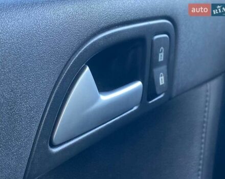 Серый Вольво В50, объемом двигателя 1.56 л и пробегом 224 тыс. км за 6990 $, фото 25 на Automoto.ua