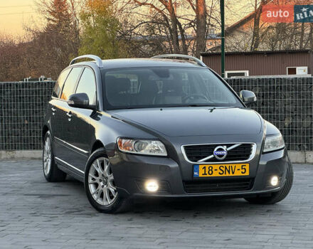 Серый Вольво В50, объемом двигателя 1.6 л и пробегом 218 тыс. км за 8500 $, фото 25 на Automoto.ua