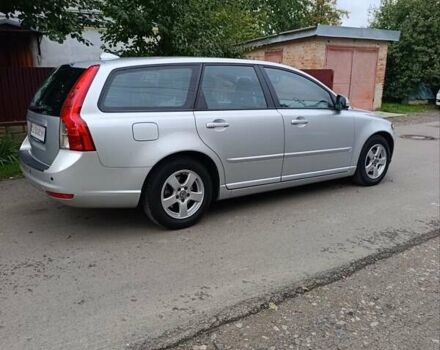 Сірий Вольво V50, об'ємом двигуна 1.6 л та пробігом 200 тис. км за 8200 $, фото 61 на Automoto.ua