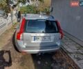Серый Вольво В50, объемом двигателя 1.6 л и пробегом 235 тыс. км за 7700 $, фото 3 на Automoto.ua