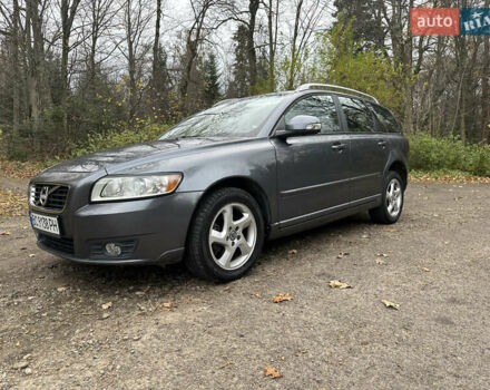 Сірий Вольво V50, об'ємом двигуна 1.6 л та пробігом 316 тис. км за 7800 $, фото 10 на Automoto.ua