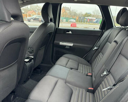 Серый Вольво В50, объемом двигателя 2 л и пробегом 225 тыс. км за 9999 $, фото 42 на Automoto.ua