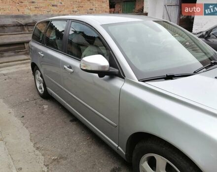 Серый Вольво В50, объемом двигателя 1.56 л и пробегом 224 тыс. км за 9699 $, фото 24 на Automoto.ua