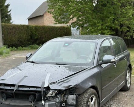 Сірий Вольво V50, об'ємом двигуна 2 л та пробігом 113 тис. км за 8300 $, фото 8 на Automoto.ua