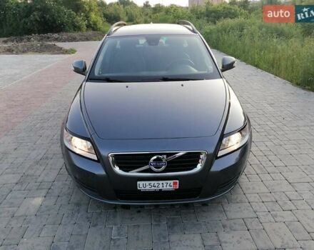 Серый Вольво В50, объемом двигателя 1.6 л и пробегом 199 тыс. км за 8299 $, фото 14 на Automoto.ua