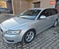 Сірий Вольво V50, об'ємом двигуна 1.6 л та пробігом 240 тис. км за 6999 $, фото 1 на Automoto.ua