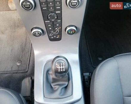 Серый Вольво В50, объемом двигателя 1.6 л и пробегом 199 тыс. км за 8299 $, фото 25 на Automoto.ua