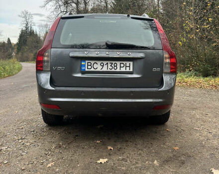 Сірий Вольво V50, об'ємом двигуна 1.6 л та пробігом 316 тис. км за 7800 $, фото 5 на Automoto.ua