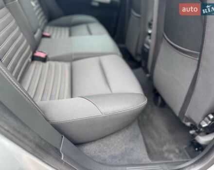 Серый Вольво В50, объемом двигателя 2 л и пробегом 258 тыс. км за 10200 $, фото 27 на Automoto.ua