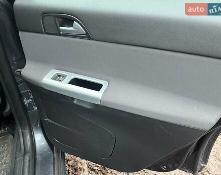 Серый Вольво В50, объемом двигателя 2 л и пробегом 240 тыс. км за 9690 $, фото 28 на Automoto.ua