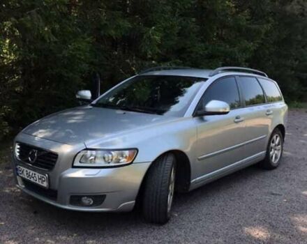 Сірий Вольво V50, об'ємом двигуна 1.6 л та пробігом 250 тис. км за 6700 $, фото 3 на Automoto.ua