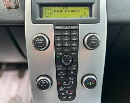 Серый Вольво В50, объемом двигателя 1.6 л и пробегом 250 тыс. км за 8000 $, фото 13 на Automoto.ua