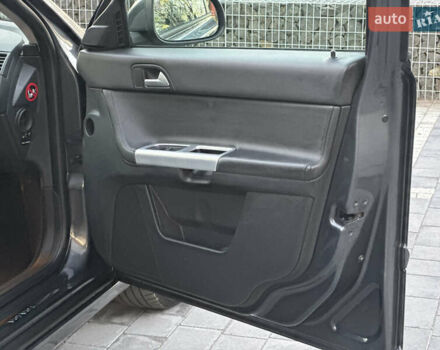 Серый Вольво В50, объемом двигателя 1.6 л и пробегом 218 тыс. км за 8500 $, фото 72 на Automoto.ua