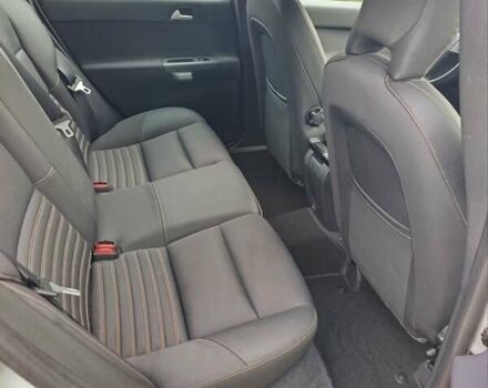 Серый Вольво В50, объемом двигателя 1.6 л и пробегом 200 тыс. км за 7800 $, фото 32 на Automoto.ua