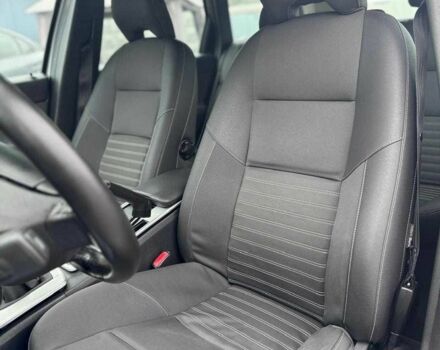 Серый Вольво В50, объемом двигателя 2 л и пробегом 258 тыс. км за 10200 $, фото 20 на Automoto.ua