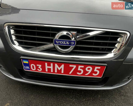 Серый Вольво В50, объемом двигателя 2 л и пробегом 205 тыс. км за 9200 $, фото 26 на Automoto.ua