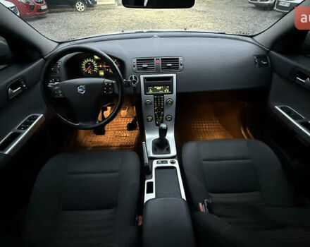 Сірий Вольво V50, об'ємом двигуна 1.56 л та пробігом 240 тис. км за 7900 $, фото 21 на Automoto.ua