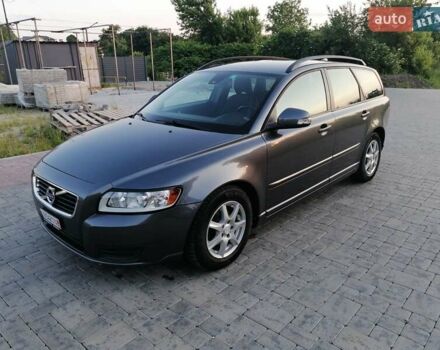 Серый Вольво В50, объемом двигателя 1.6 л и пробегом 199 тыс. км за 8299 $, фото 67 на Automoto.ua