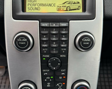 Серый Вольво В50, объемом двигателя 2 л и пробегом 225 тыс. км за 9999 $, фото 38 на Automoto.ua