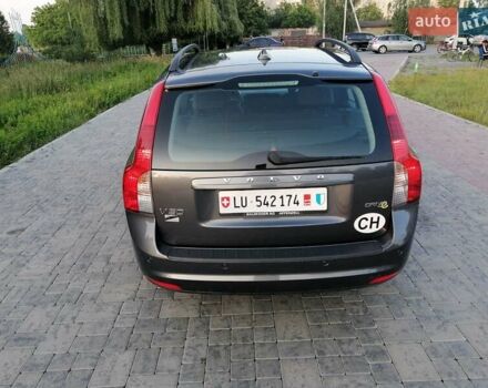 Серый Вольво В50, объемом двигателя 1.6 л и пробегом 199 тыс. км за 8299 $, фото 9 на Automoto.ua