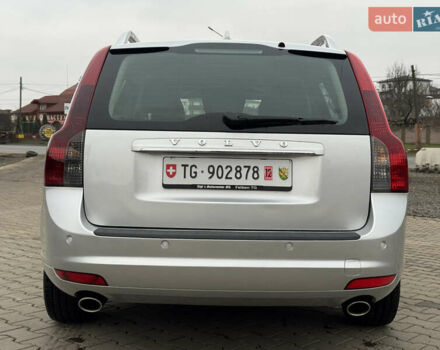 Серый Вольво В50, объемом двигателя 2 л и пробегом 225 тыс. км за 9999 $, фото 20 на Automoto.ua