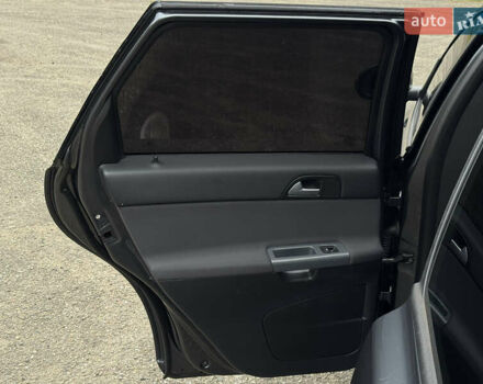 Серый Вольво В50, объемом двигателя 1.6 л и пробегом 240 тыс. км за 7999 $, фото 64 на Automoto.ua