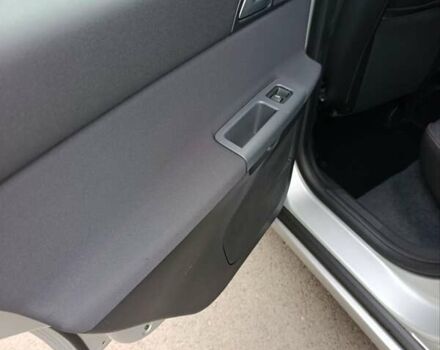 Серый Вольво В50, объемом двигателя 1.6 л и пробегом 200 тыс. км за 7800 $, фото 40 на Automoto.ua