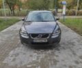 Серый Вольво В50, объемом двигателя 1.6 л и пробегом 226 тыс. км за 7850 $, фото 1 на Automoto.ua