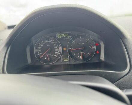 Серый Вольво В50, объемом двигателя 1.6 л и пробегом 243 тыс. км за 8900 $, фото 7 на Automoto.ua