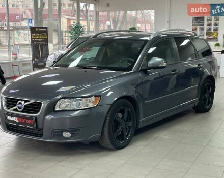 Серый Вольво В50, объемом двигателя 1.56 л и пробегом 227 тыс. км за 6690 $, фото 5 на Automoto.ua