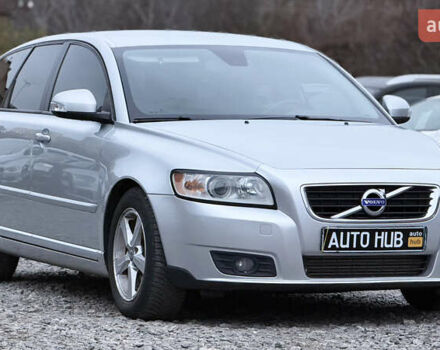 Сірий Вольво V50, об'ємом двигуна 1.56 л та пробігом 240 тис. км за 7900 $, фото 1 на Automoto.ua