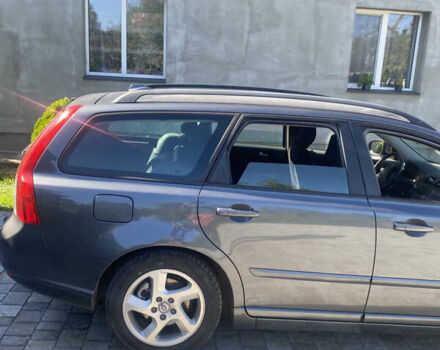 Вольво В50 2011 в Золочев на Automoto.ua Серый Вольво В50, объемом двигателя 1.6 л и пробегом 299 тыс. км за 7500 $, фото 2 на Automoto.ua