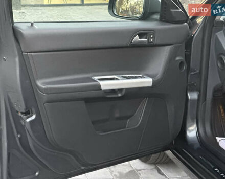 Серый Вольво В50, объемом двигателя 1.6 л и пробегом 218 тыс. км за 8500 $, фото 98 на Automoto.ua