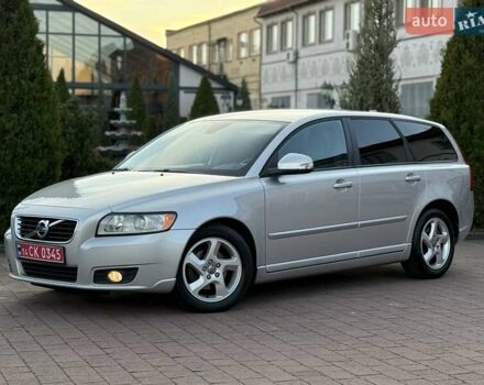 Серый Вольво В50, объемом двигателя 1.6 л и пробегом 229 тыс. км за 7950 $, фото 19 на Automoto.ua
