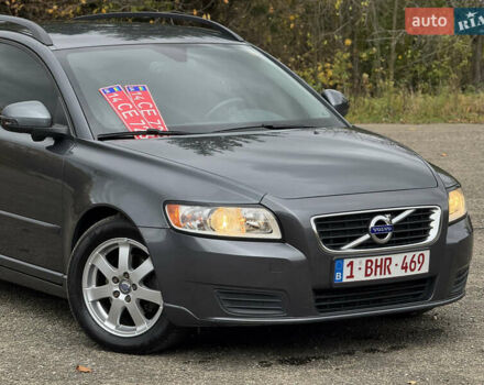 Серый Вольво В50, объемом двигателя 1.6 л и пробегом 240 тыс. км за 7999 $, фото 16 на Automoto.ua
