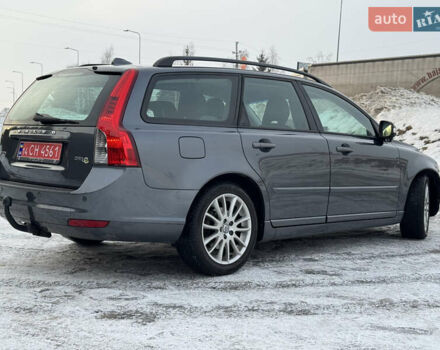 Серый Вольво В50, объемом двигателя 1.6 л и пробегом 228 тыс. км за 7999 $, фото 13 на Automoto.ua